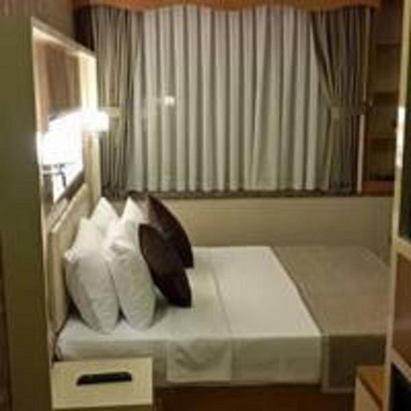 Mars Hotel Istanbul Bagian luar foto