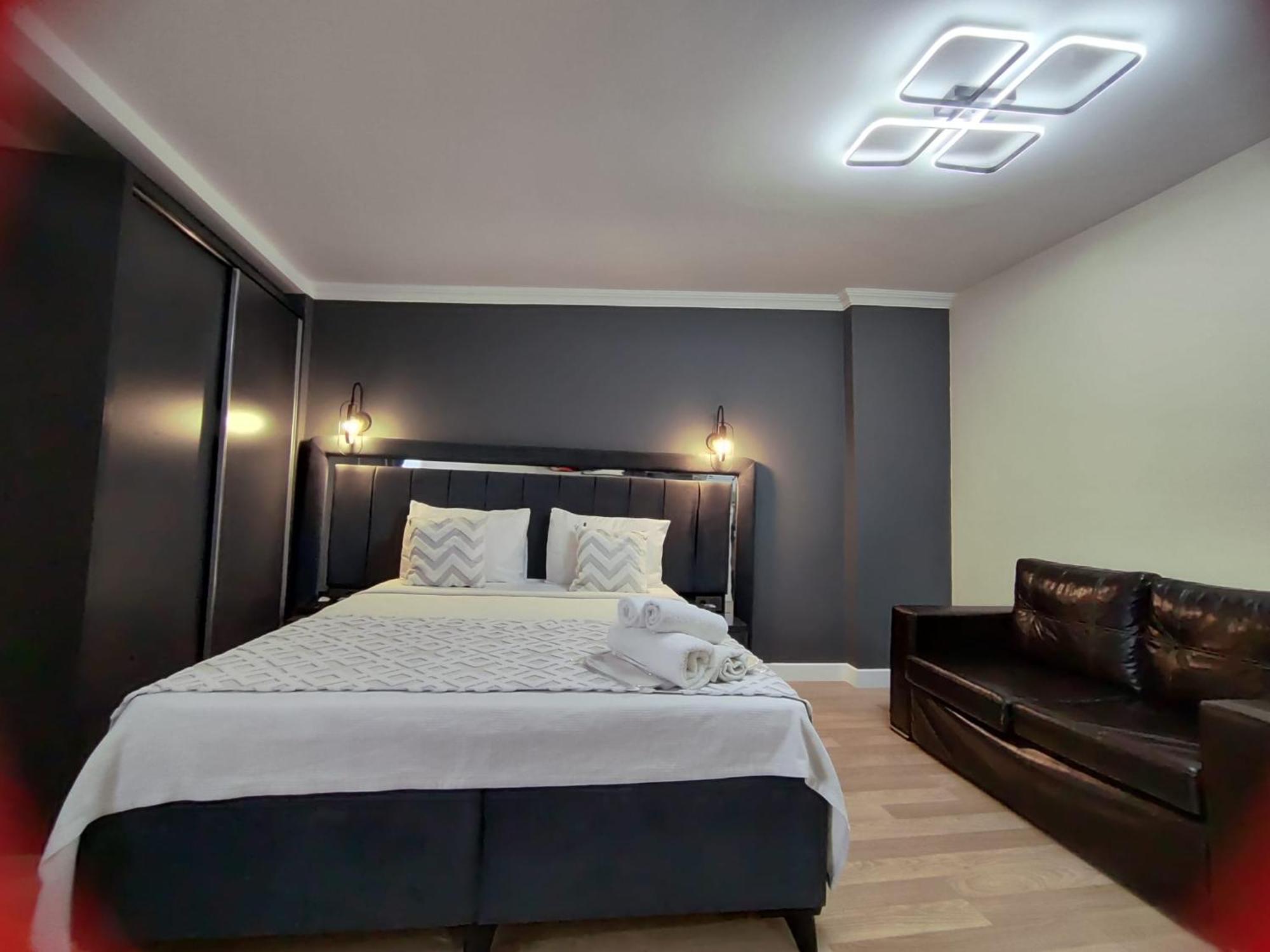 Mars Hotel Istanbul Bagian luar foto