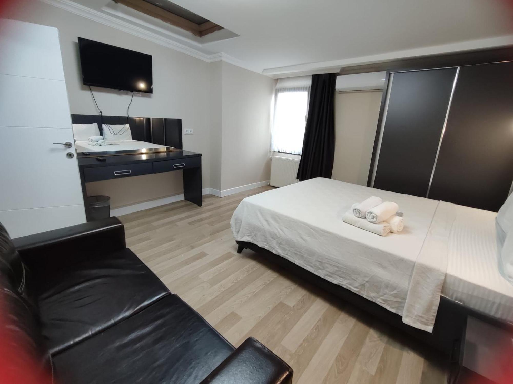 Mars Hotel Istanbul Bagian luar foto